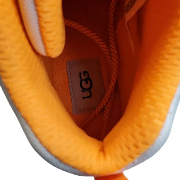 New UGG Women's Highland Hi Heritage  Sand orange cream tan lightweight Size 9 - Picture 14 of 15